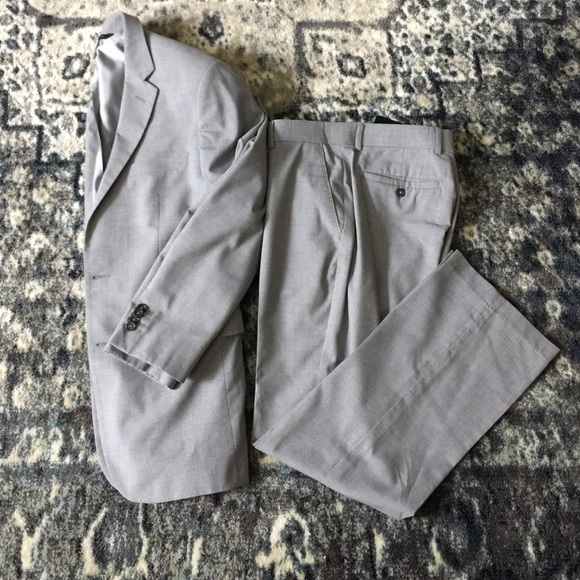 Banana republic light gray suit- tailored