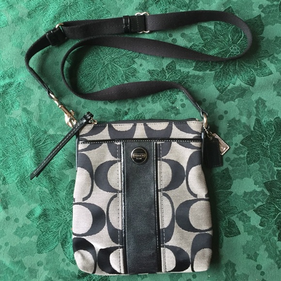 NWOT Coach Crossbody Purse