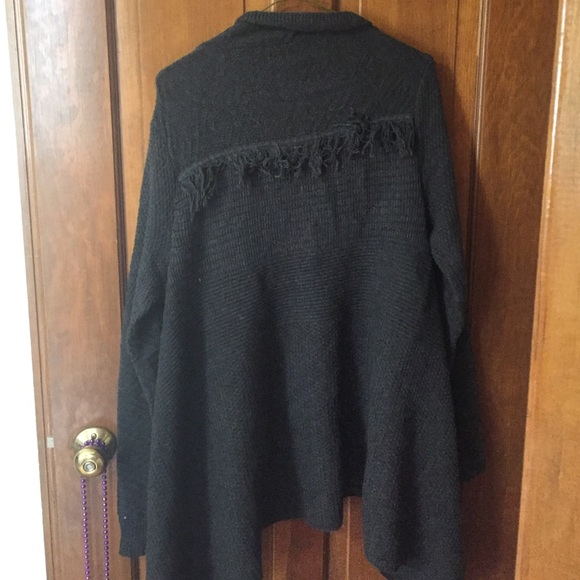 Lucky Brand knit sweater - Picture 2 of 2