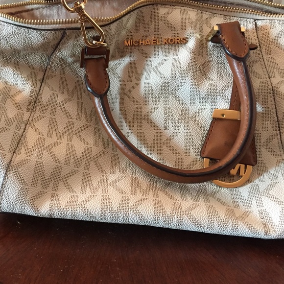 slightly used mk small bag