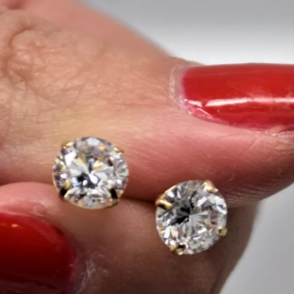 ๐2.0Ct Simulated Diamond 14K Yellow Gold Stud - Picture 2 of 6