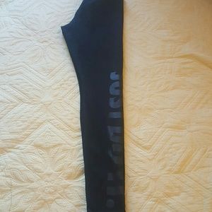 NIKE Leggings