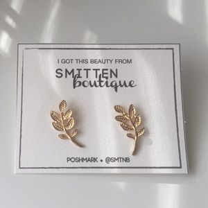 Brand New Gold Leaf Earrings