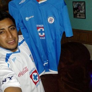 Meet your Posher, Maco