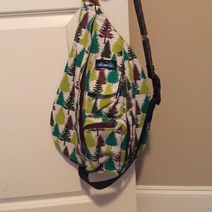 Kavu cross body purse