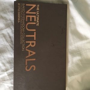 The Ultimate NEUTRALS baked eyeshadow palette