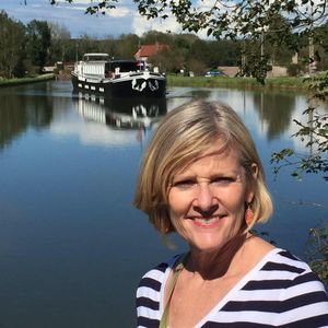 Meet your Posher, Nancy