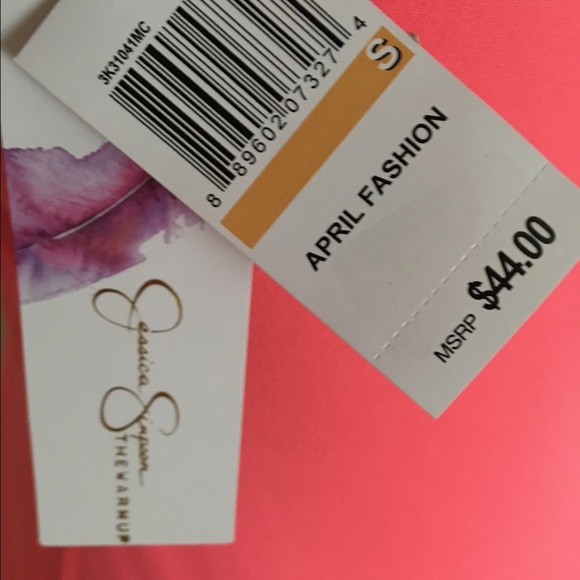 NWT Jessica Simpson cut-out racer back tank - Picture 4 of 4