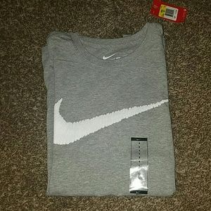 Nice Men Grey Nike Shirt Never Worn