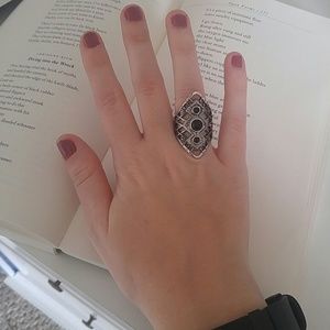 Black stone fasion ring