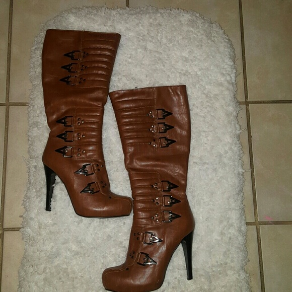 Cognac Leather Boots