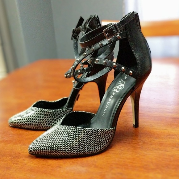 Rock & republic pumps