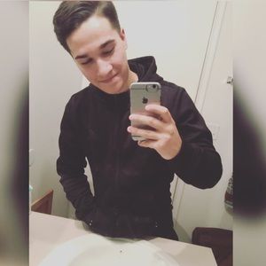 Meet your Posher, Vilmos