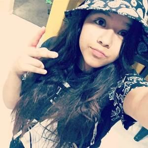 Meet your Posher, Vanessa