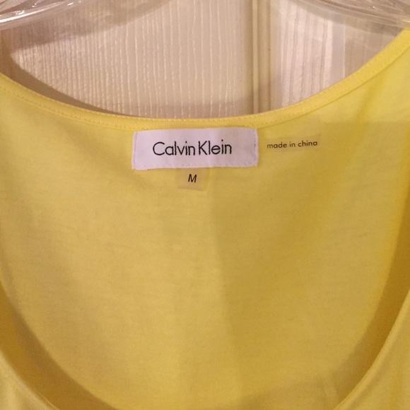 Top - Picture 2 of 3