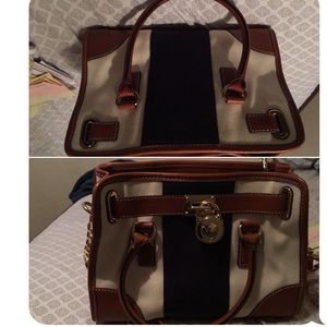 Original Micheal kors purse.