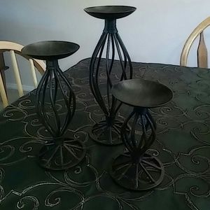 Set of 3 metal candle holders
