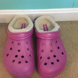 Fuzzy pink crocs