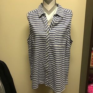 NWT Forever 21 Blue/White Woven Sleeveless Shirt