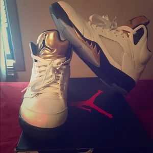 Gold Jordan's