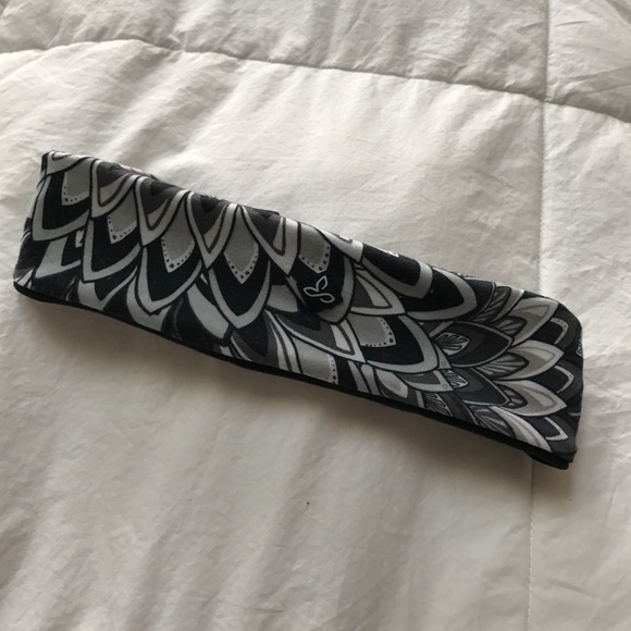NWOT Prana Head Band