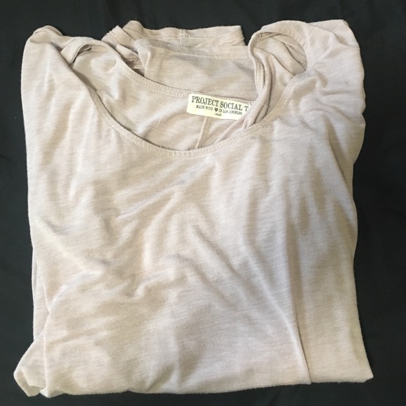 TAUPE FLOWY TOP- URBAN OUTFITTERS - Picture 1 of 3