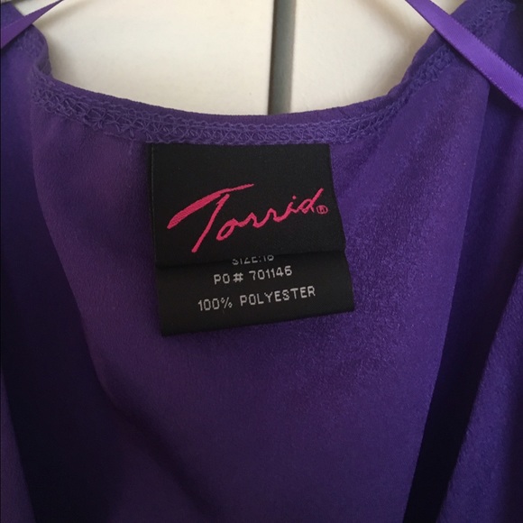 Torrid asymmetrical dress - Picture 2 of 4