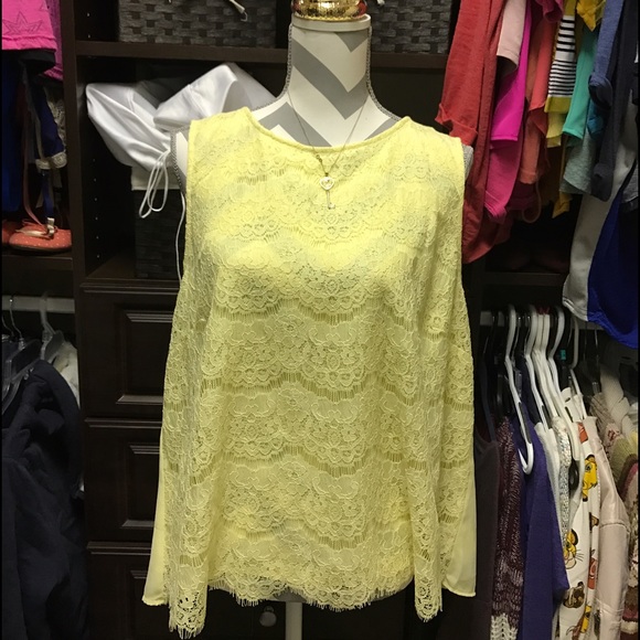 NWT Forever 21 Yellow Lace Sleeveless Top
