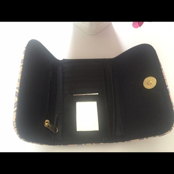 Frida Kahlo wallet with mirror. - Picture 2 of 3