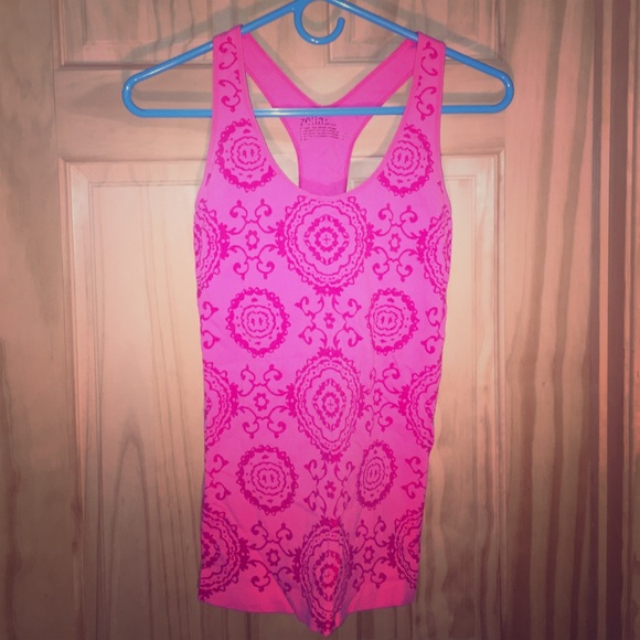 Zella tank