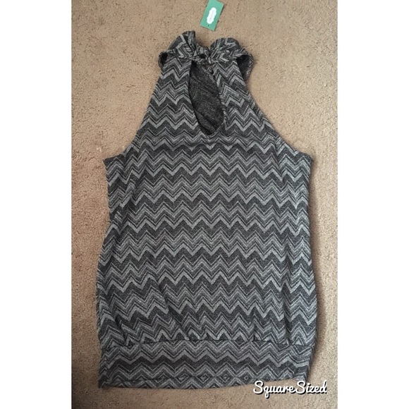 NWT Maurices metallic chevron cross front top - Picture 3 of 4