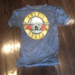 Guns N Roses Shirt and Corpse Beanie Bundle