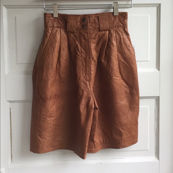 Global identity G-111 Leather Shorts - Picture 1 of 5