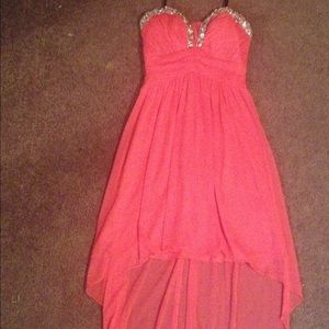 Beautiful formal dress, only wore one time!