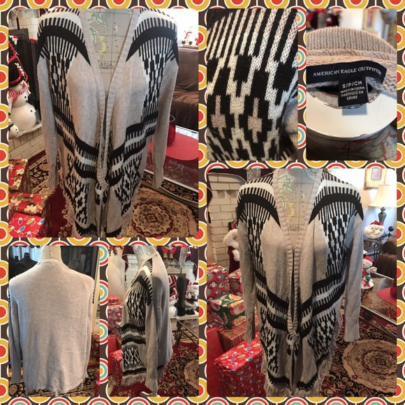 American Eagle Outfitters Sweaters - Like New Open Front Aztec Design Cardigan