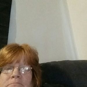 Meet your Posher, Leanna