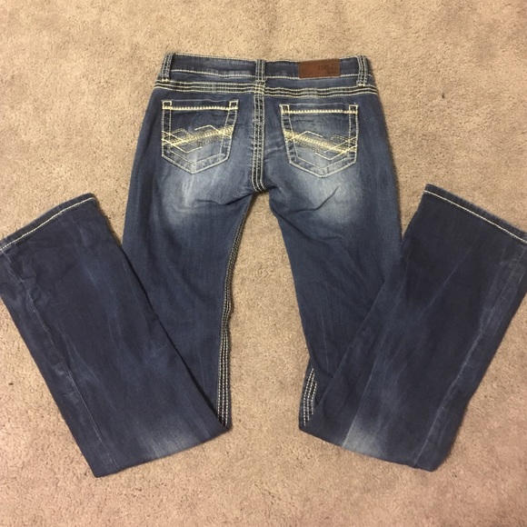 Jeans - Picture 1 of 3