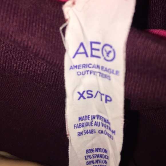 American Eagle capris - Picture 2 of 2