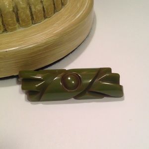 Vintage Bakelite Brooch