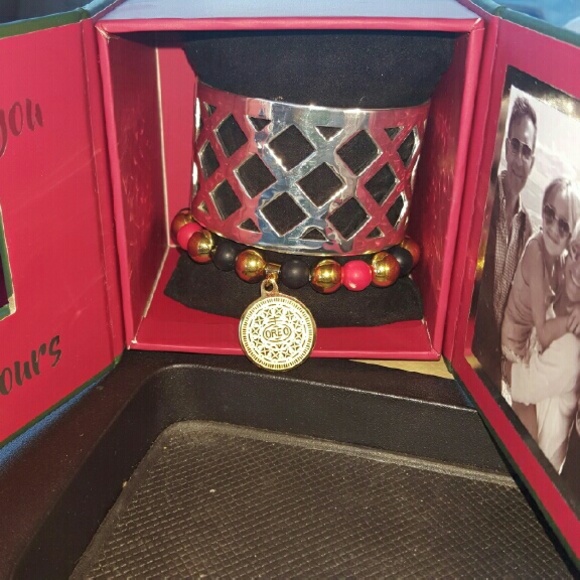 Rustic Cuff December COTM set
