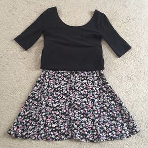 H&M floral skirt sz 6