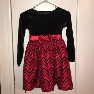 Little girls holiday dress