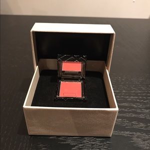 LIMITED EDITION Burberry Beauty Glow