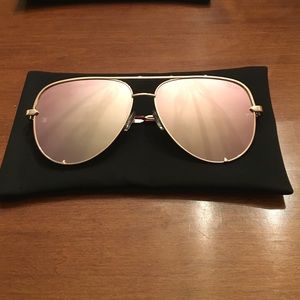 Quay x Desi Perkins High Key Gold