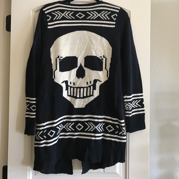 Skull cardigan