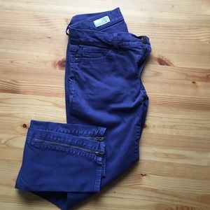 Size 25 royal blue Gap jeans with ankle zip.