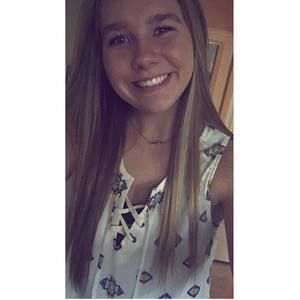 Meet your Posher, Alyssa