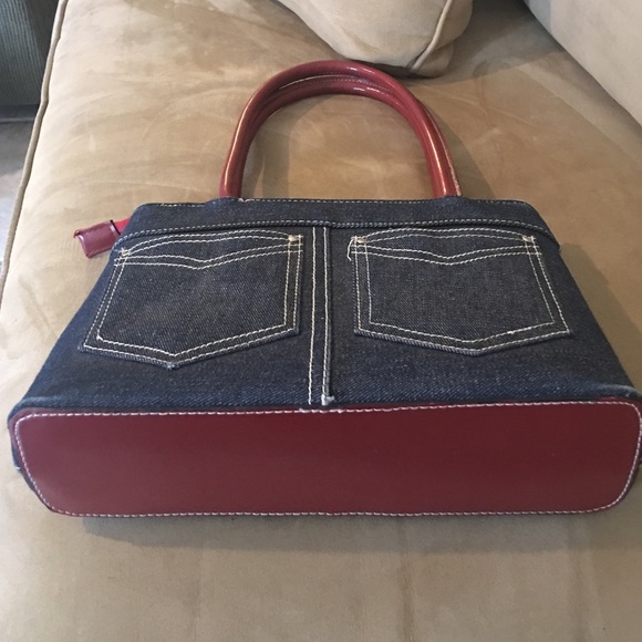 Purse - Picture 3 of 3