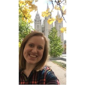 Meet your Posher, Casie