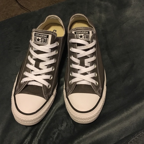 Grey converse